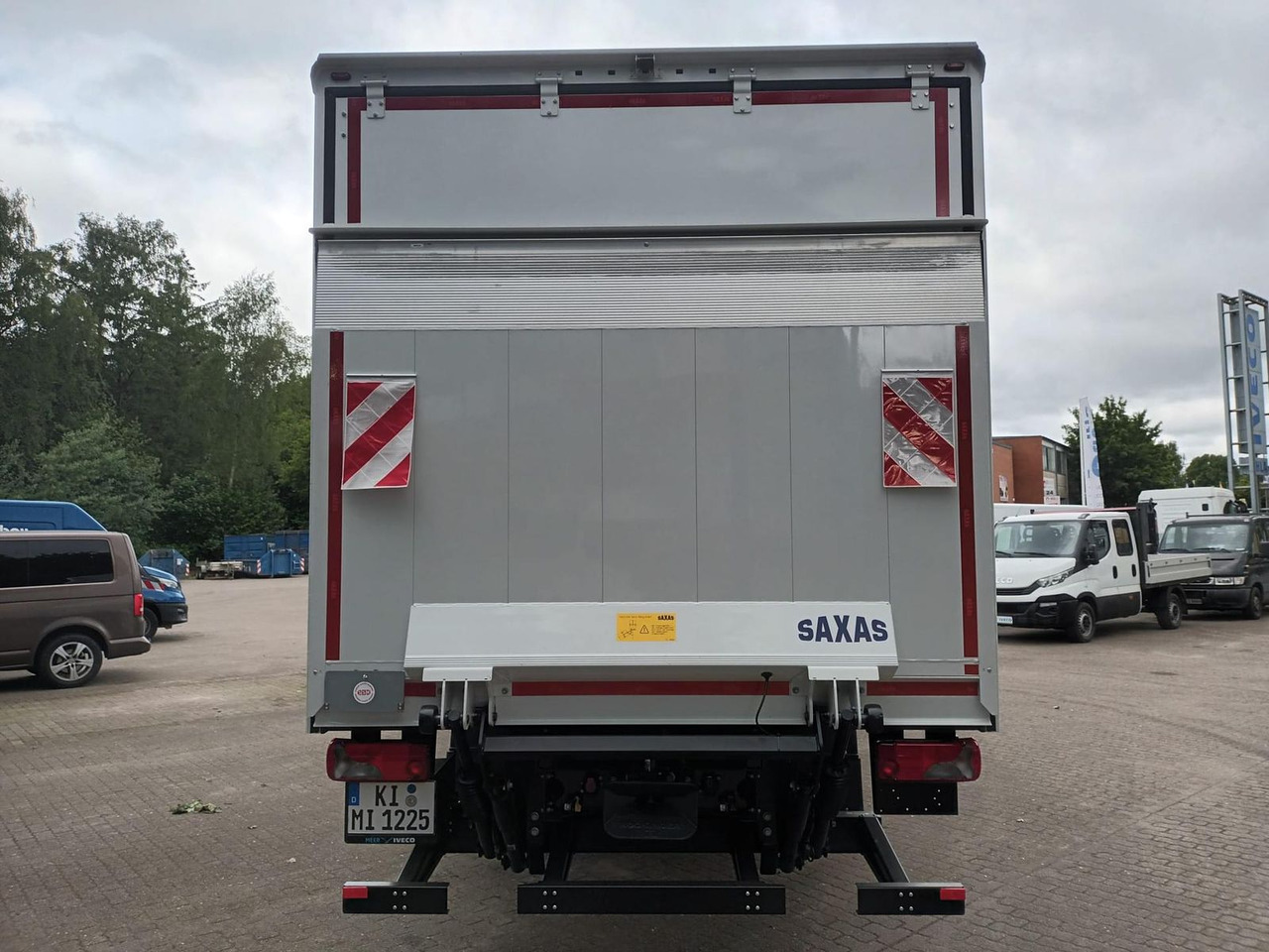 Iveco ML120E25/P KOFFER LBW 1,5t SAXAS AHK 185 kW (... - משאית וילונות צד: תמונה 3 Iveco ML120E25/P KOFFER LBW 1,5t SAXAS AHK 185 kW (... - משאית וילונות צד: תמונה 3