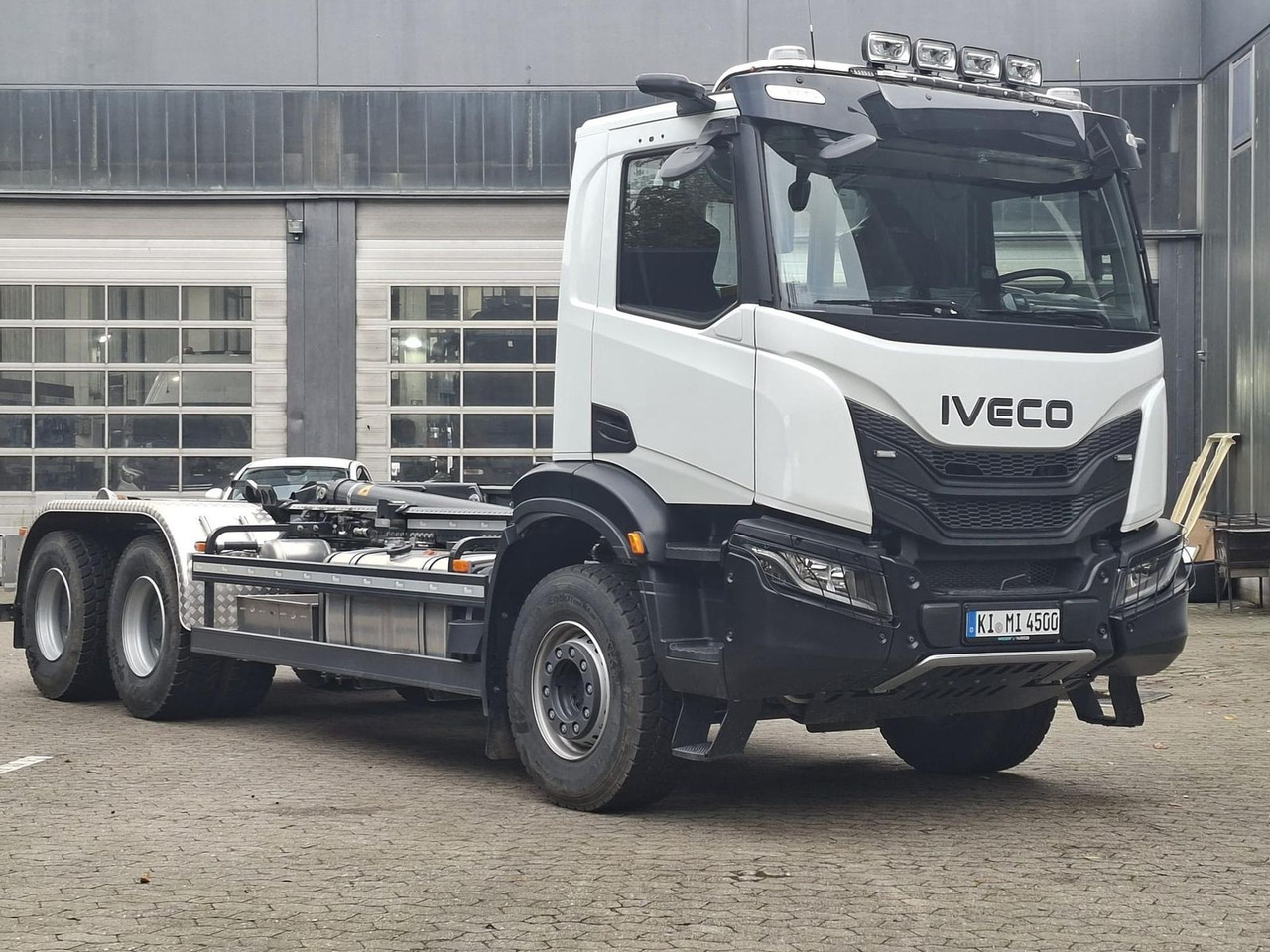 Iveco X-Way AD300X46Z/P HR OFF MEILLER ABROLLKIPPER - מזהיר: תמונה 1 Iveco X-Way AD300X46Z/P HR OFF MEILLER ABROLLKIPPER - מזהיר: תמונה 1