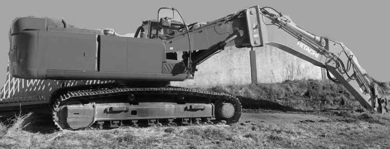 Hitachi KMC350 – Demolition excavator / Abbruchbagger - מחפר: תמונה 1 Hitachi KMC350 – Demolition excavator / Abbruchbagger - מחפר: תמונה 1