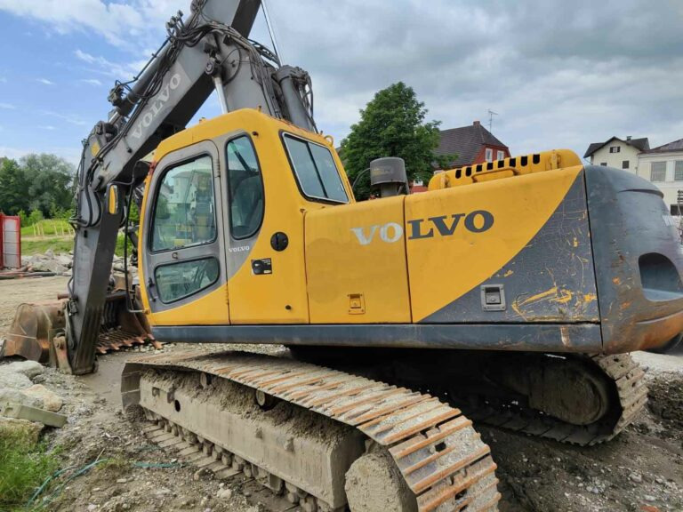 Volvo EC210 LC – excavator / Kettenbagger - מחפר סורק: תמונה 1 Volvo EC210 LC – excavator / Kettenbagger - מחפר סורק: תמונה 1