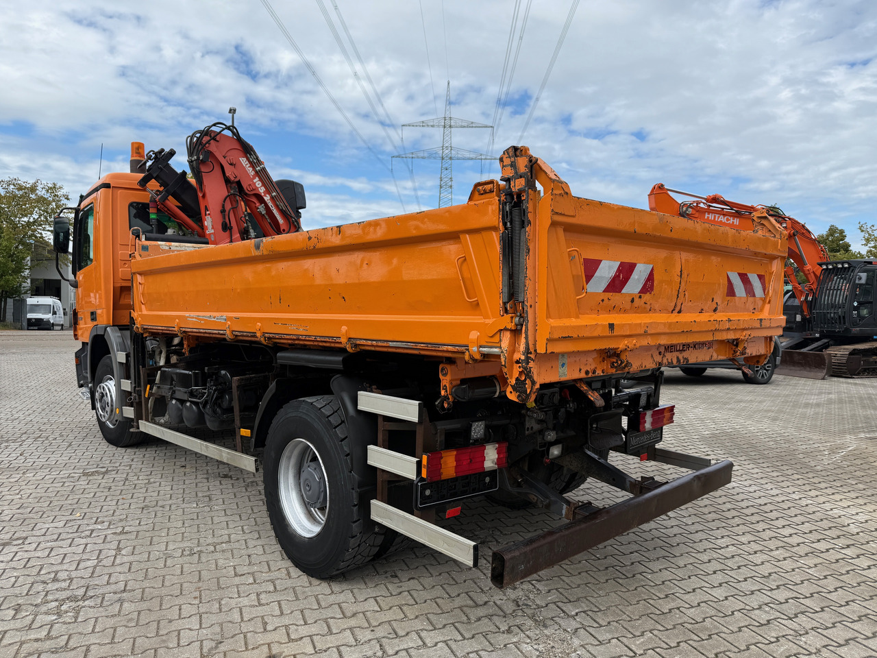 Mercedes-Benz 1832 Actros MP2 3-Seiten-Kipper mit Kran + Funk - מזהיר, משאית מנוף: תמונה 5 Mercedes-Benz 1832 Actros MP2 3-Seiten-Kipper mit Kran + Funk - מזהיר, משאית מנוף: תמונה 5