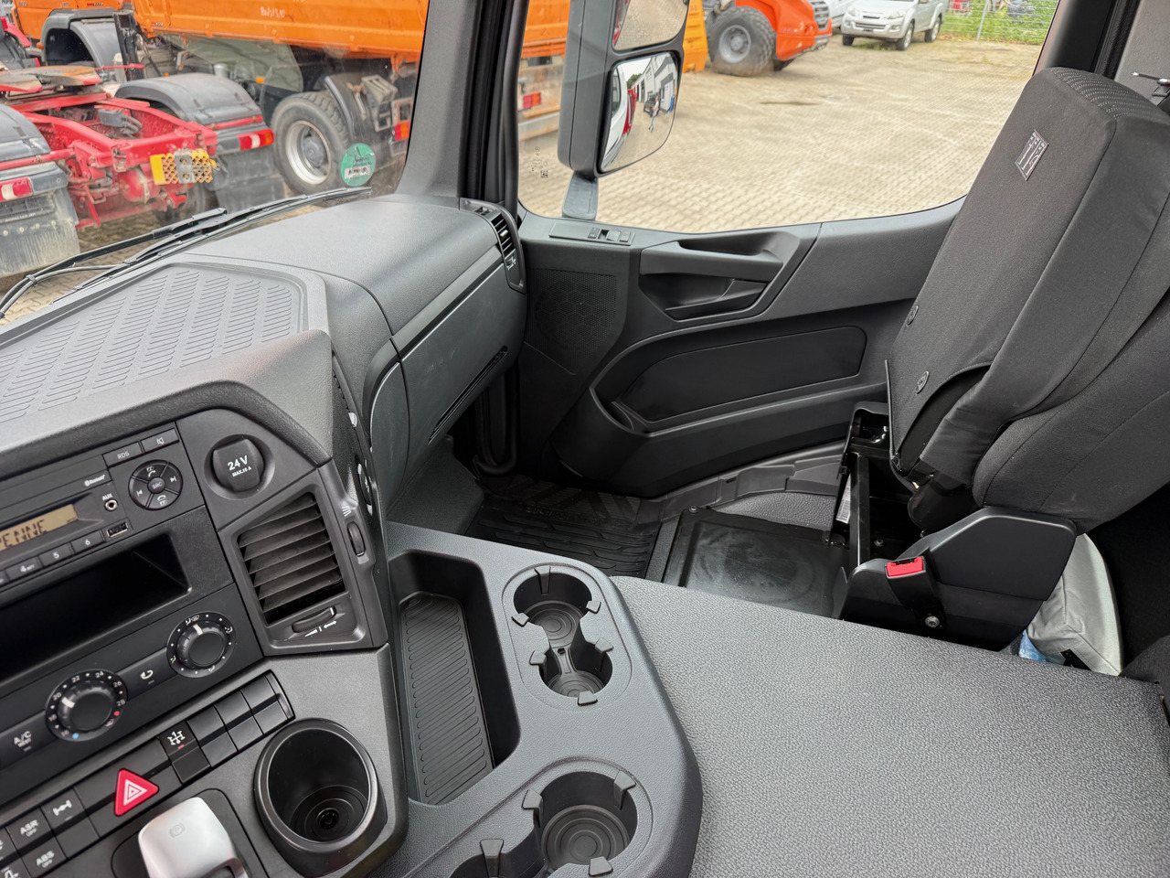 מזהיר Mercedes-Benz 1835 Arocs 3-Seiten-Kipper 4900 km: תמונה 19
