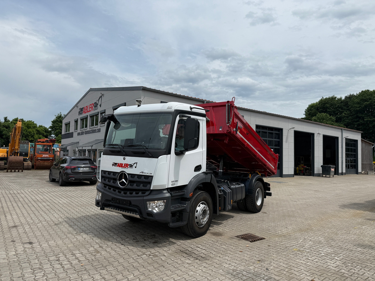 מזהיר Mercedes-Benz 1835 Arocs 3-Seiten-Kipper 4900 km: תמונה 13