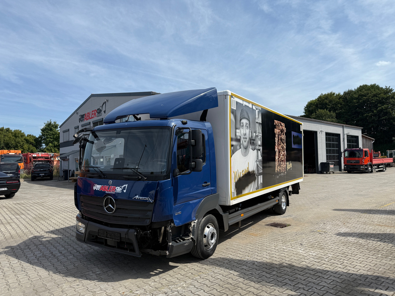 Mercedes-Benz 818 Atego Koffer LBW Palfinger ACC Unfall - משאית תיבה: תמונה 2 Mercedes-Benz 818 Atego Koffer LBW Palfinger ACC Unfall - משאית תיבה: תמונה 2