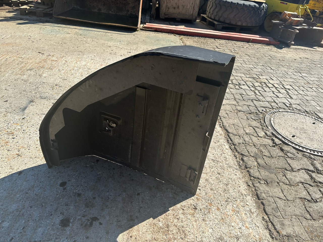 Seitendeckel Hitachi Zaxis 225 USL C - גוף וחלק חיצוני עבור מחפר סורק: תמונה 3 Seitendeckel Hitachi Zaxis 225 USL C - גוף וחלק חיצוני עבור מחפר סורק: תמונה 3