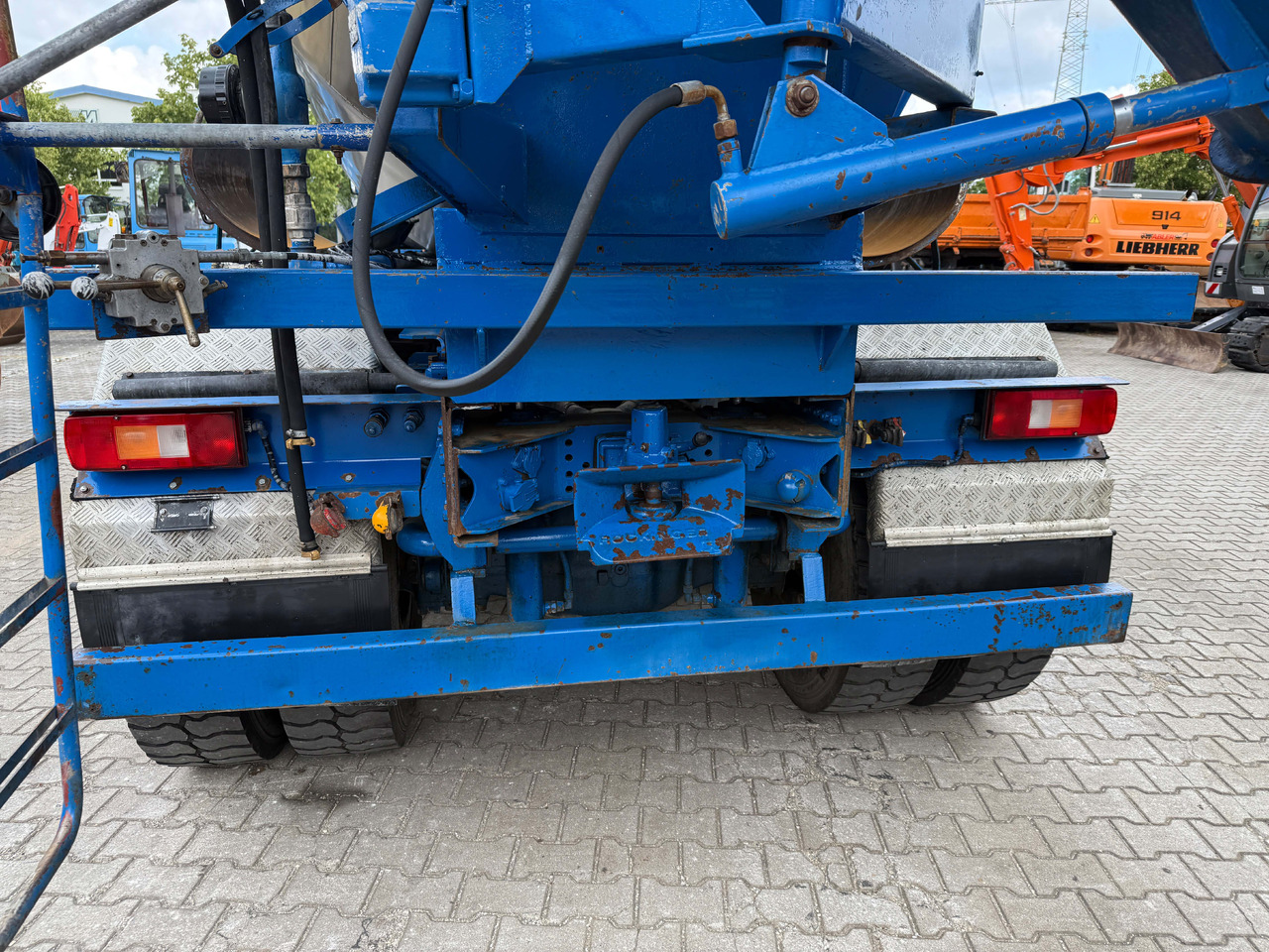 Volvo FM420 Wechselsystem Kipper Betonmischer - משאית מערבלת בטון: תמונה 5 Volvo FM420 Wechselsystem Kipper Betonmischer - משאית מערבלת בטון: תמונה 5