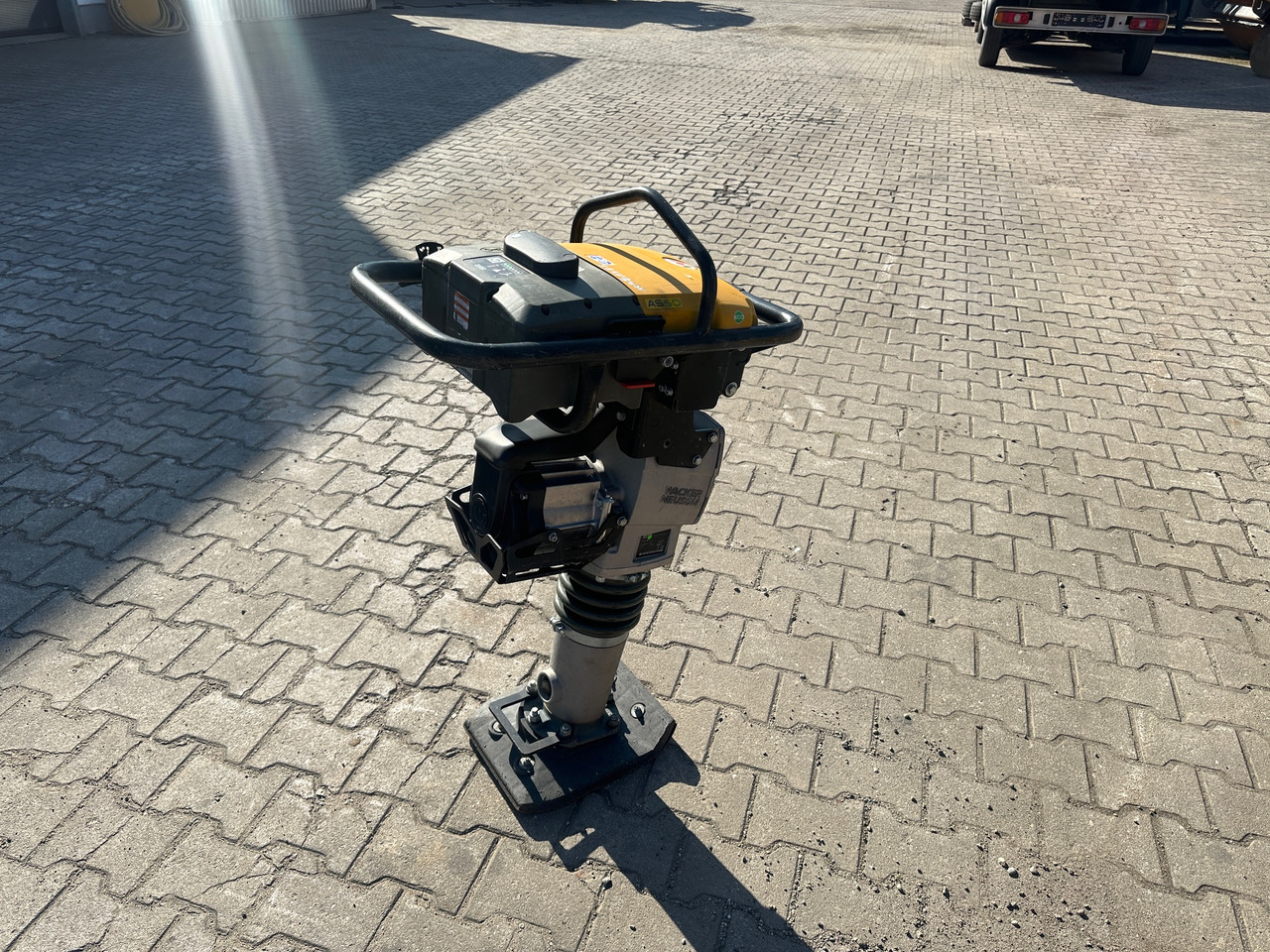 Wacker Neuson AS50E Rüttelstampfer Elektro AKKU! - הלמן: תמונה 4 Wacker Neuson AS50E Rüttelstampfer Elektro AKKU! - הלמן: תמונה 4