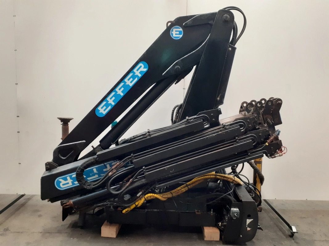 Grúa Effer 100 - 3S - עגורן מעמיס עבור משאית: תמונה 1 Grúa Effer 100 - 3S - עגורן מעמיס עבור משאית: תמונה 1