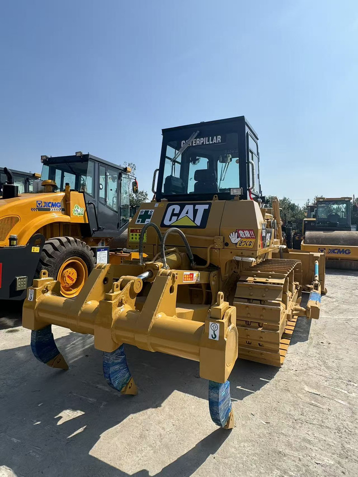 CAT D6G - דחפור: תמונה 4 CAT D6G - דחפור: תמונה 4
