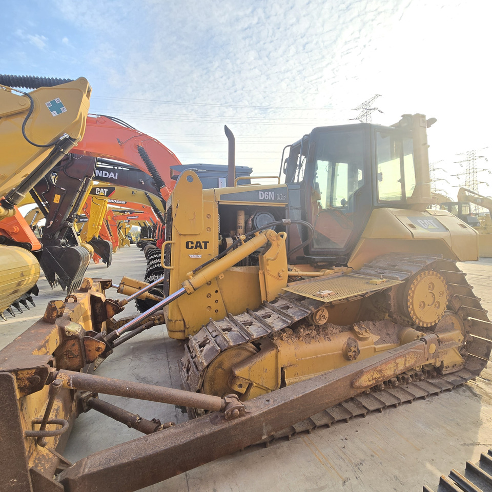 CATERPILLAR D6N - דחפור: תמונה 1 CATERPILLAR D6N - דחפור: תמונה 1