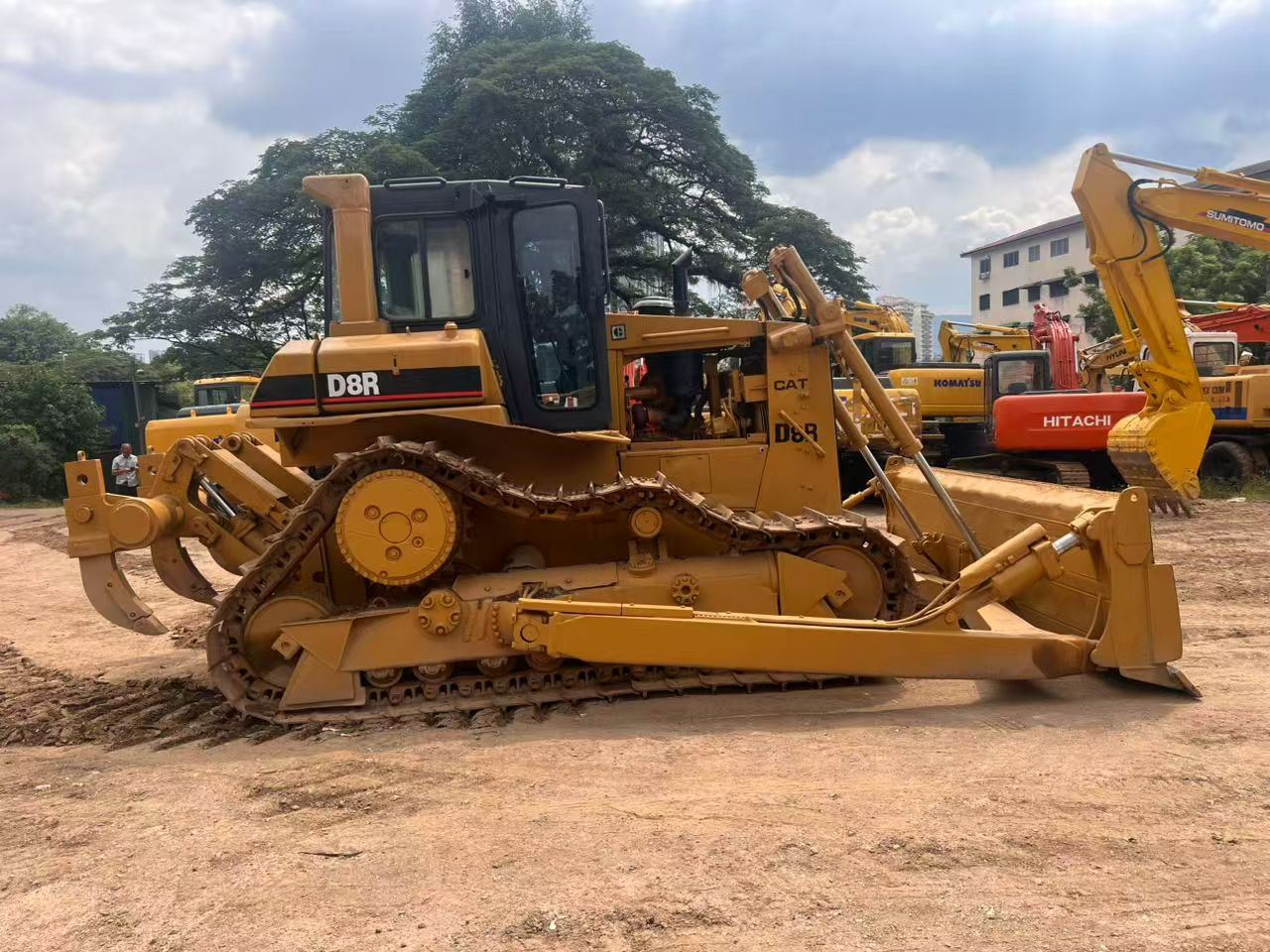 CATERPILLAR D8R - דחפור: תמונה 2 CATERPILLAR D8R - דחפור: תמונה 2