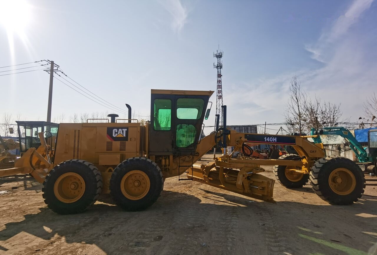 Caterpillar 140H - מפלסת: תמונה 2 Caterpillar 140H - מפלסת: תמונה 2