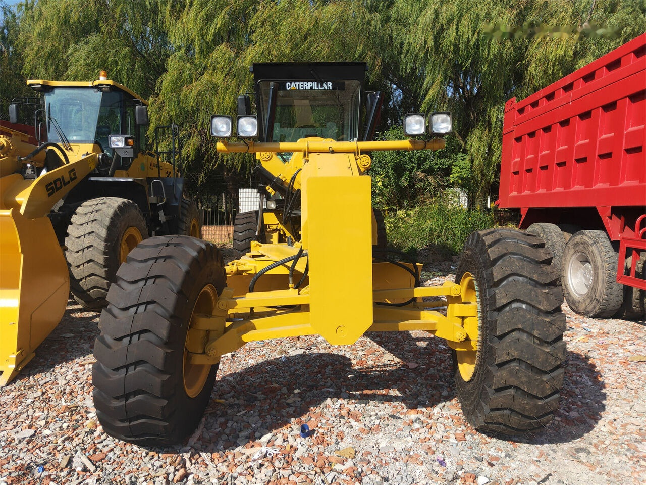 Caterpillar 140K - מפלסת: תמונה 3 Caterpillar 140K - מפלסת: תמונה 3