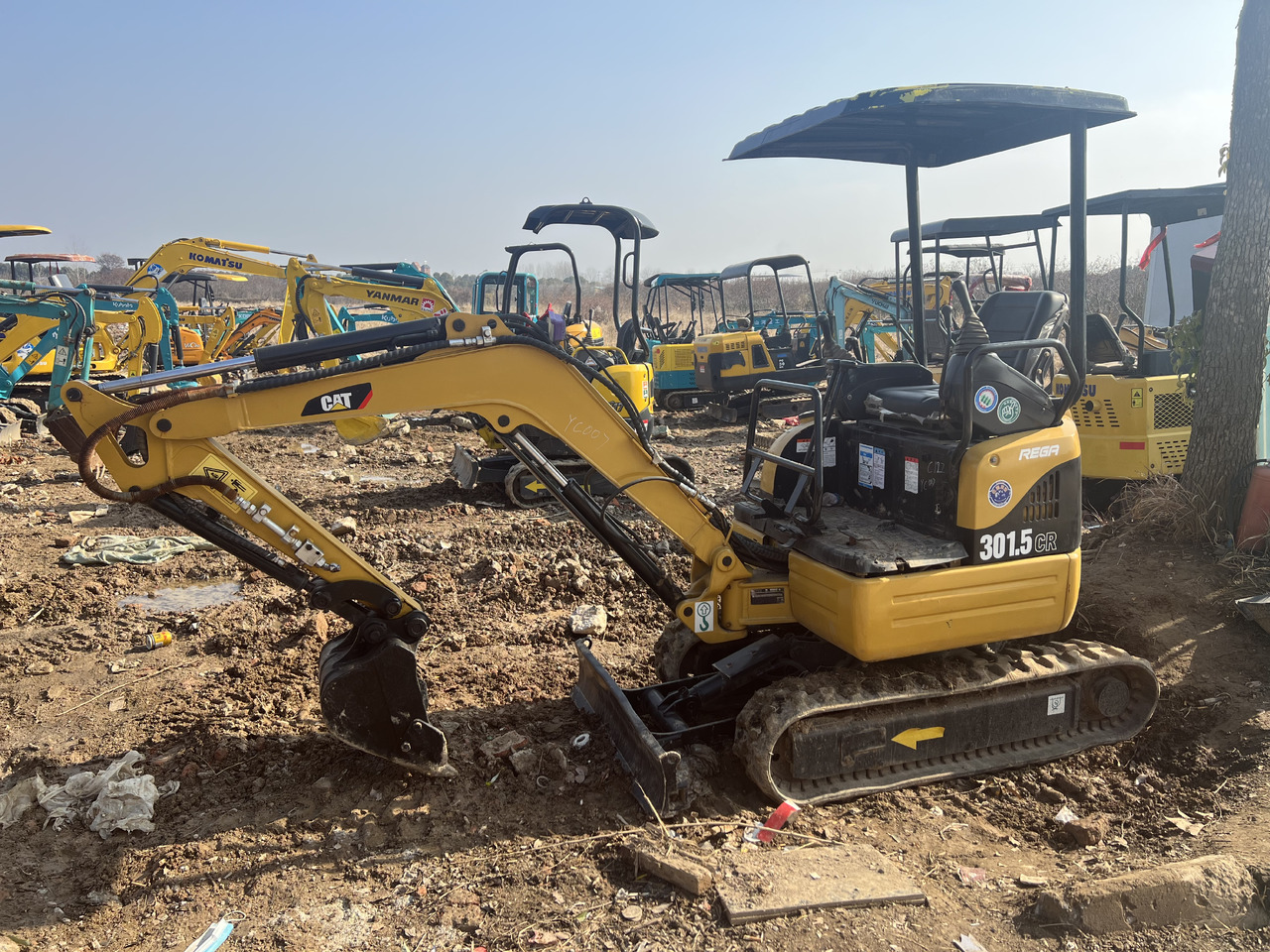 Caterpillar 301.5CR - מיני מחפר: תמונה 2 Caterpillar 301.5CR - מיני מחפר: תמונה 2