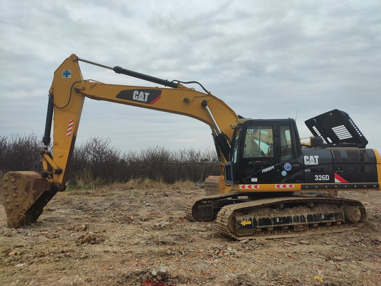 Caterpillar 326D - מחפר סורק: תמונה 1 Caterpillar 326D - מחפר סורק: תמונה 1