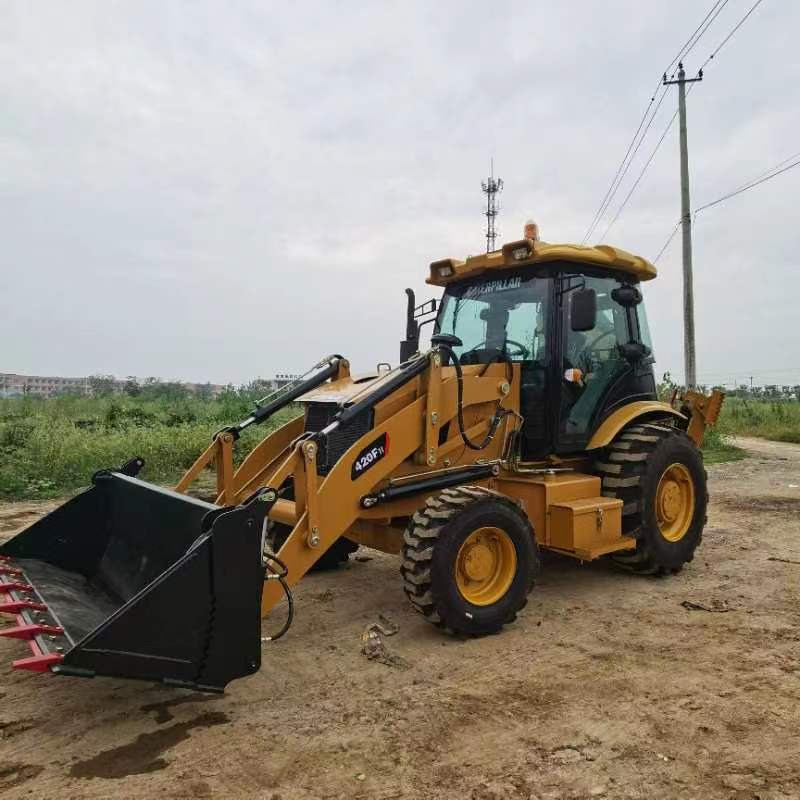 מחפרון Caterpillar 420F2: תמונה 6