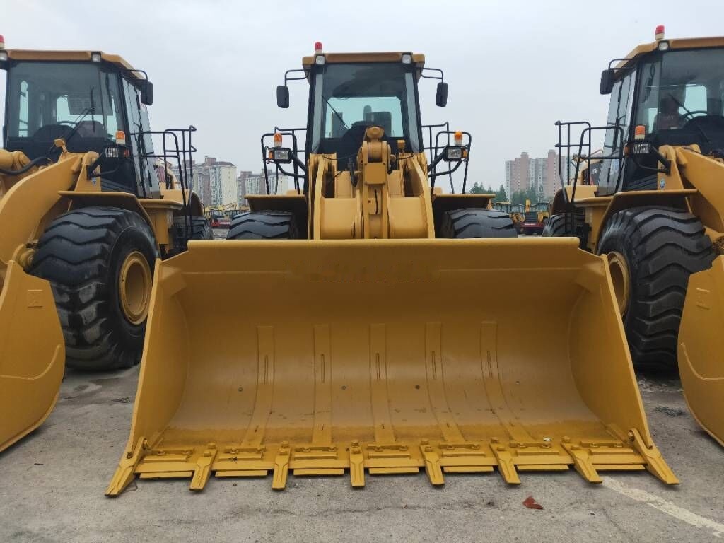 Caterpillar 966H - מעמיס גלגלים: תמונה 4 Caterpillar 966H - מעמיס גלגלים: תמונה 4