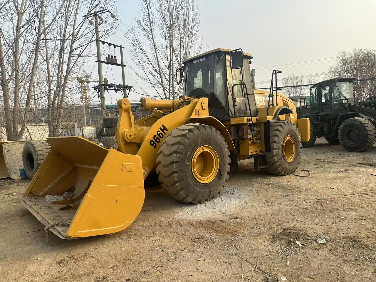 Caterpillar 966H - מעמיס גלגלים: תמונה 4 Caterpillar 966H - מעמיס גלגלים: תמונה 4
