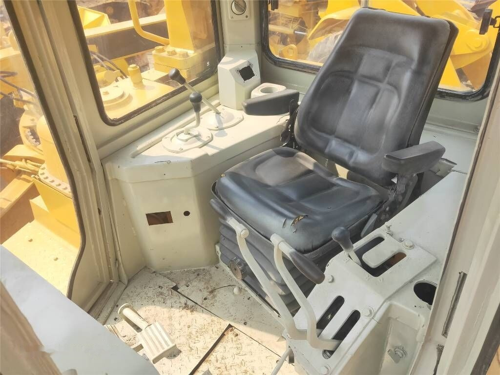 דחפור Caterpillar D 7 H: תמונה 5