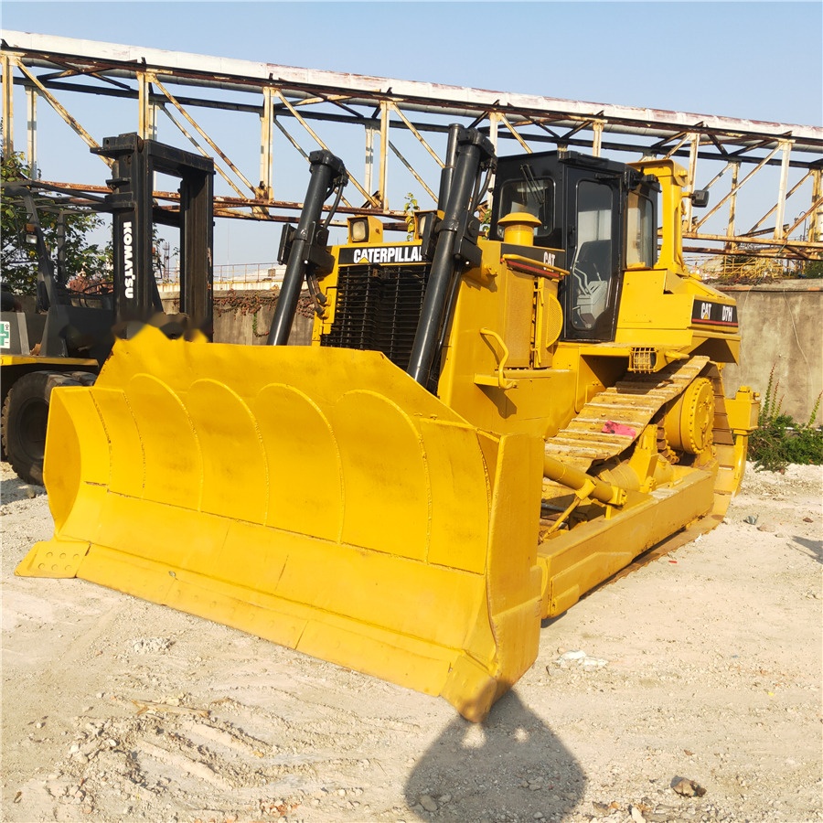 Caterpillar D7H - דחפור: תמונה 4 Caterpillar D7H - דחפור: תמונה 4