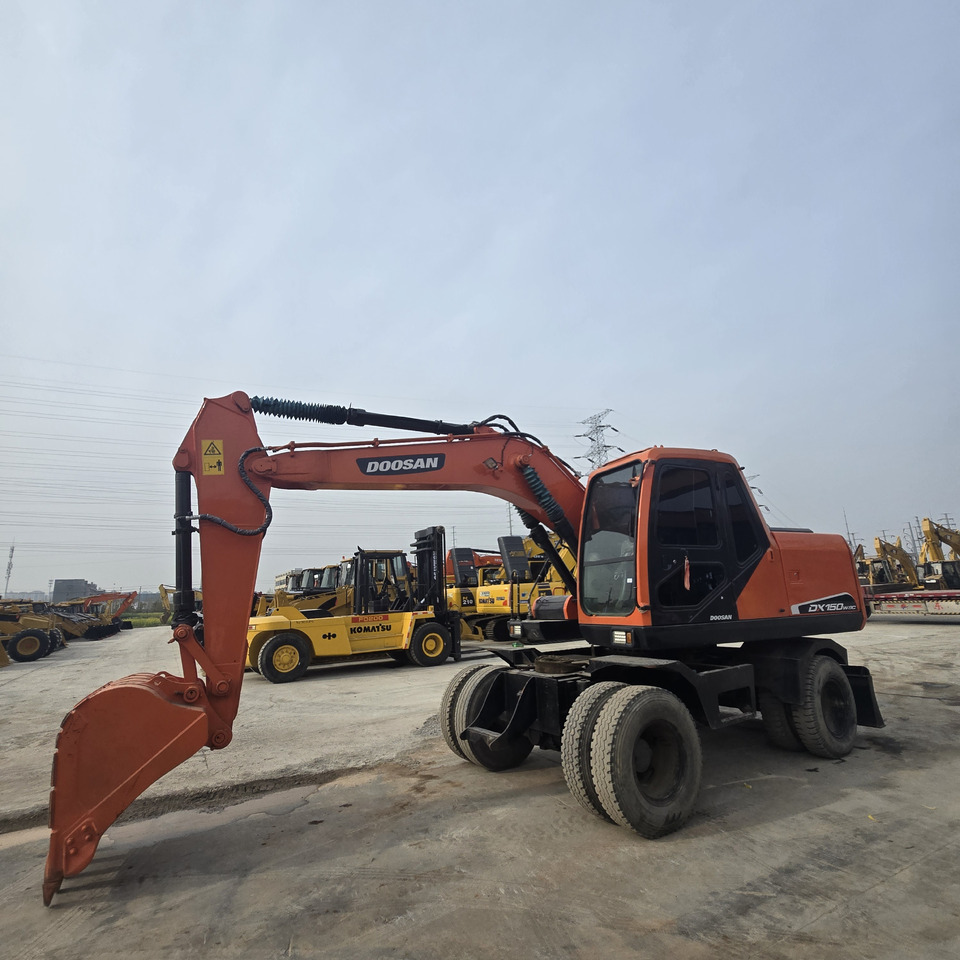 DOOSAN DX150W - מחפר גלגלים: תמונה 3 DOOSAN DX150W - מחפר גלגלים: תמונה 3