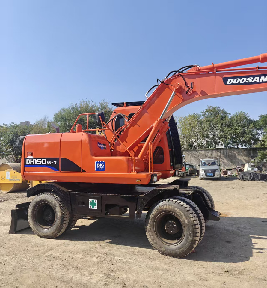 Doosan DH150W - מחפר גלגלים: תמונה 3 Doosan DH150W - מחפר גלגלים: תמונה 3