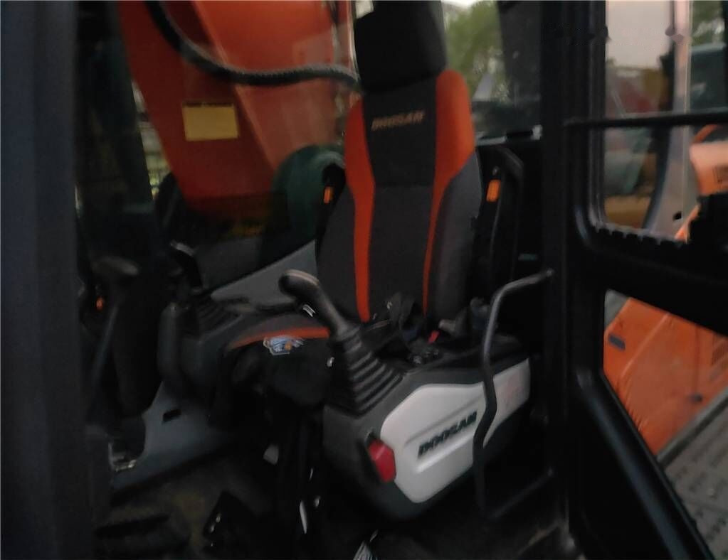 Doosan DX 530 LC-5 - מחפר סורק: תמונה 3 Doosan DX 530 LC-5 - מחפר סורק: תמונה 3
