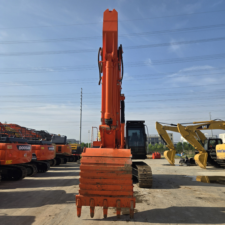 HITACHI ZX350 - מחפר: תמונה 4 HITACHI ZX350 - מחפר: תמונה 4