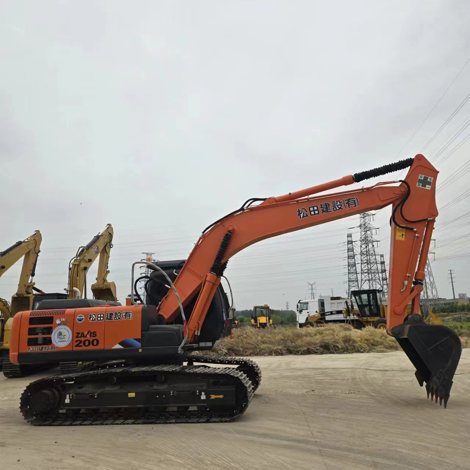 Hitachi ZX200 - מחפר: תמונה 2 Hitachi ZX200 - מחפר: תמונה 2