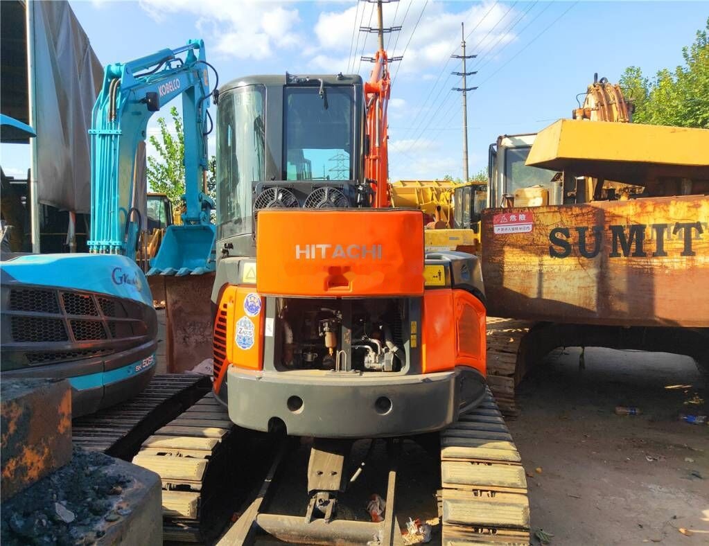 Hitachi ZX55UR - מיני מחפר: תמונה 5 Hitachi ZX55UR - מיני מחפר: תמונה 5