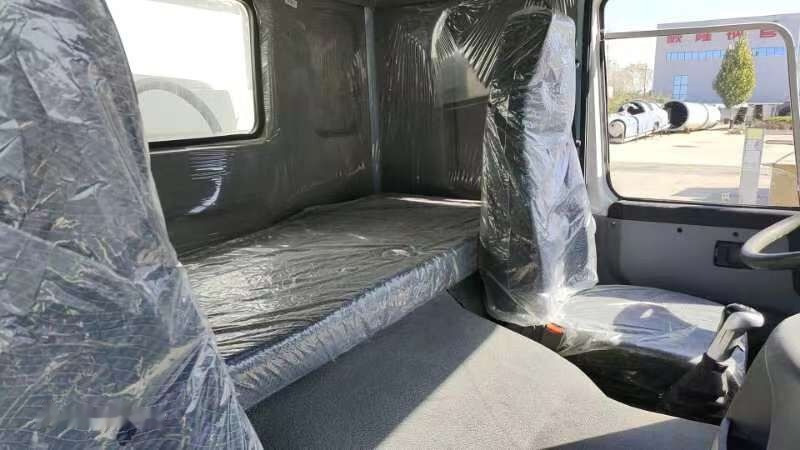 Howo - מזהיר: תמונה 3 Howo - מזהיר: תמונה 3