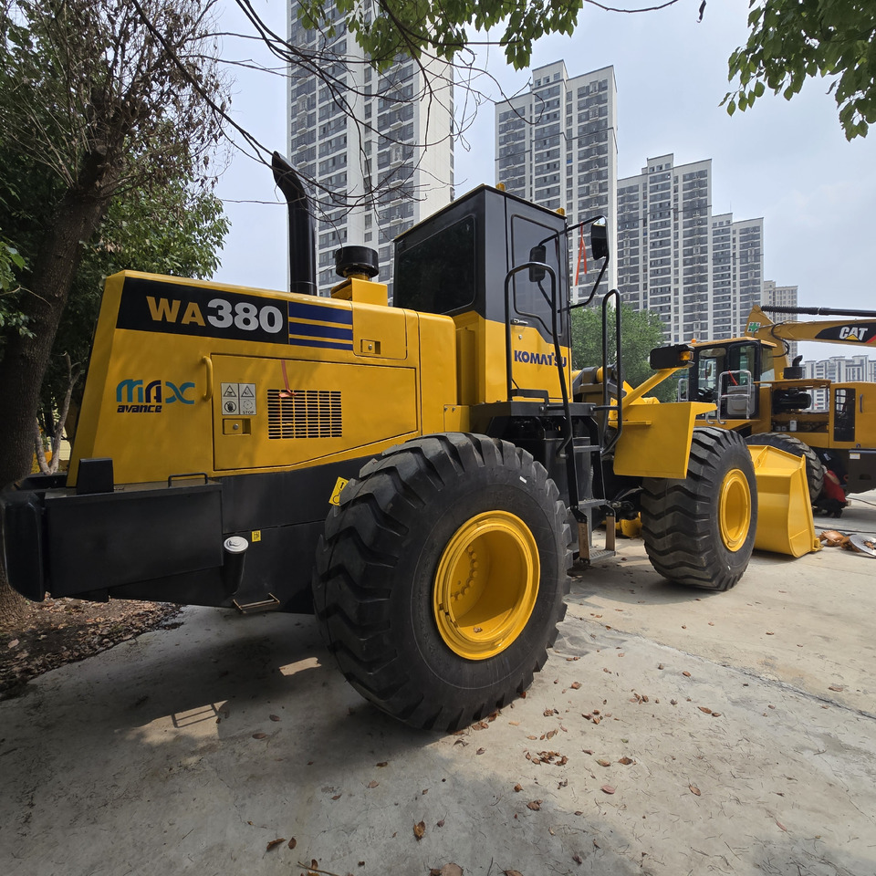 KOMATSU WA380 - מעמיס גלגלים: תמונה 3 KOMATSU WA380 - מעמיס גלגלים: תמונה 3