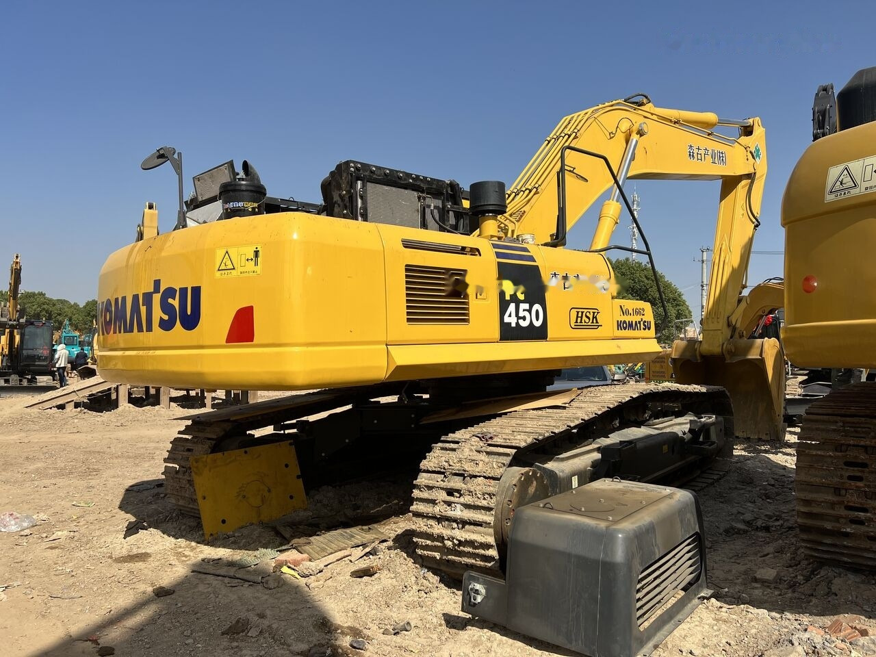 Komatsu PC450-8 - מחפר סורק: תמונה 4 Komatsu PC450-8 - מחפר סורק: תמונה 4