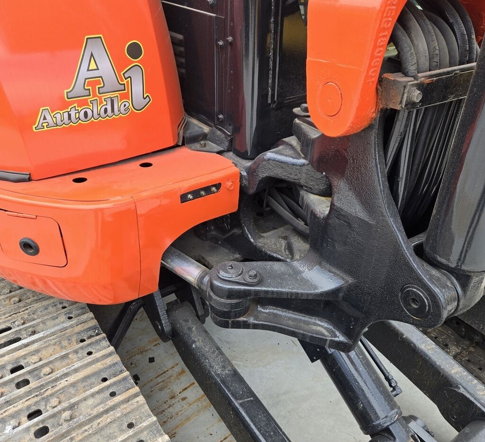 Kubota KX155-3 - מיני מחפר: תמונה 5 Kubota KX155-3 - מיני מחפר: תמונה 5
