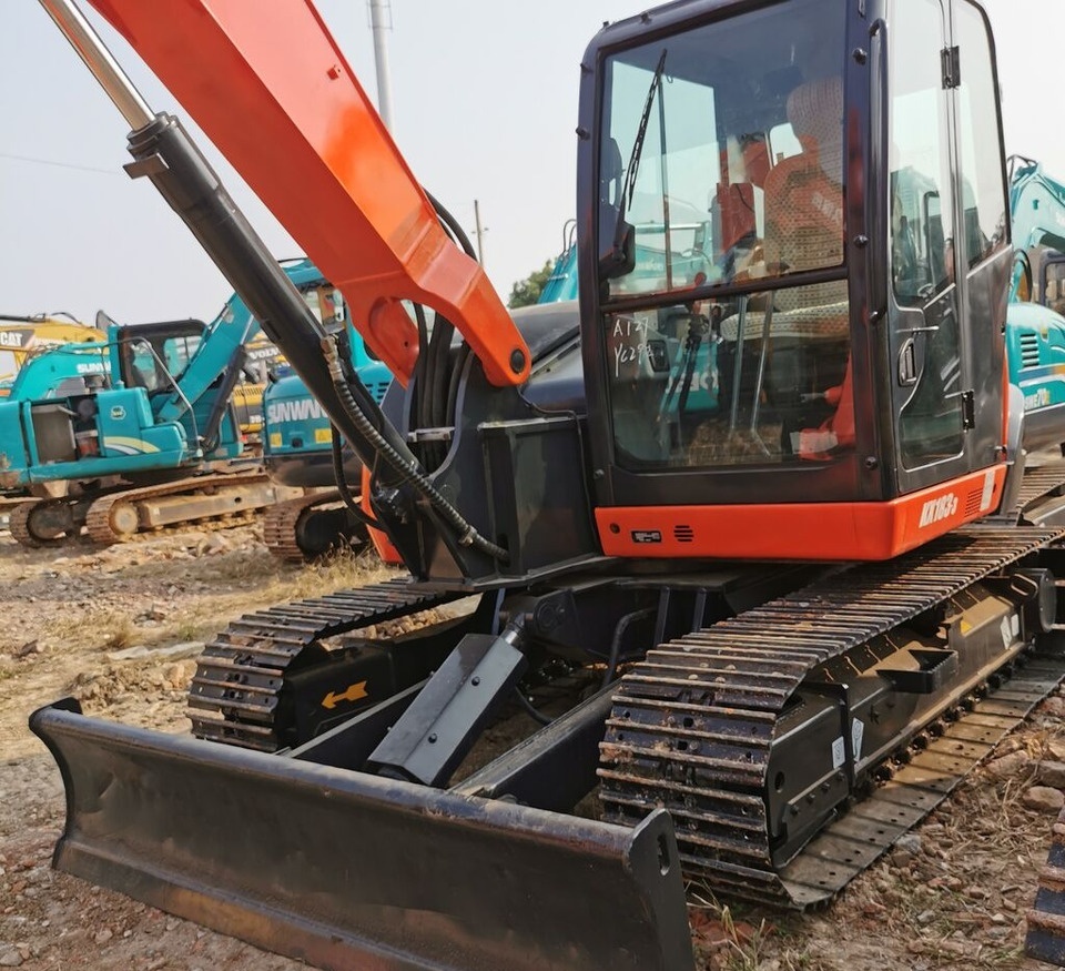 Kubota KX183-3 - מיני מחפר: תמונה 5 Kubota KX183-3 - מיני מחפר: תמונה 5