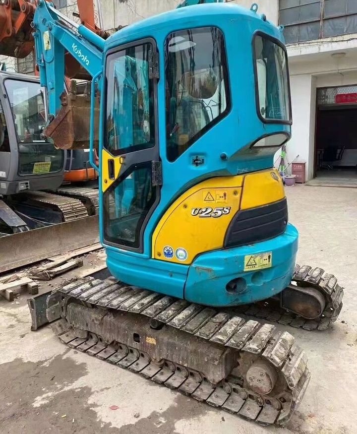 Kubota U25 - מיני מחפר: תמונה 2 Kubota U25 - מיני מחפר: תמונה 2
