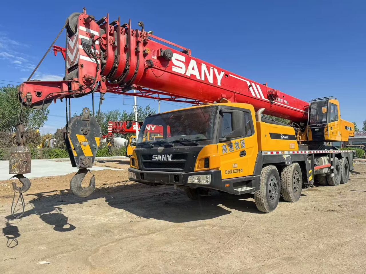 SANY STC750 - עגורן לכל שטח: תמונה 1 SANY STC750 - עגורן לכל שטח: תמונה 1