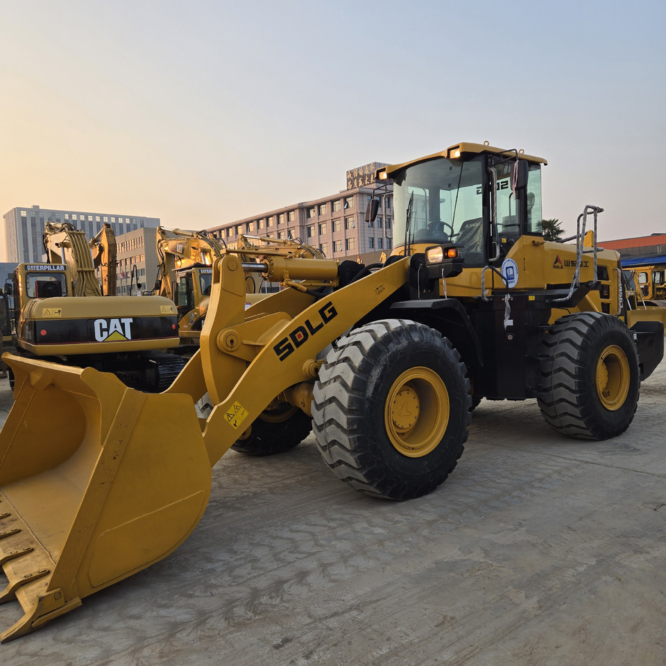 SDLG L956F - מעמיס גלגלים: תמונה 3 SDLG L956F - מעמיס גלגלים: תמונה 3