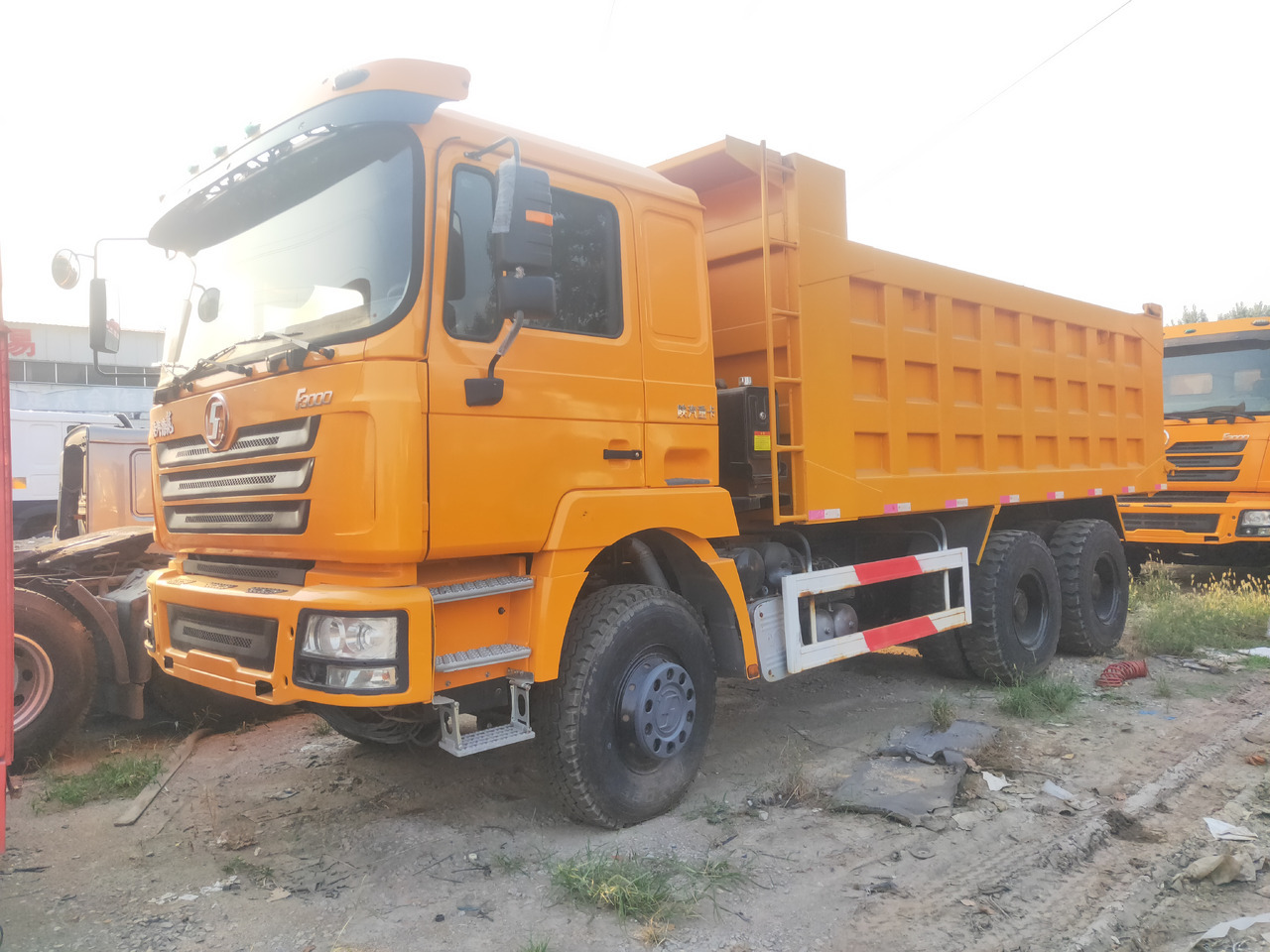 Shacman F3000 6*4 Dump truck - מזהיר: תמונה 1 Shacman F3000 6*4 Dump truck - מזהיר: תמונה 1