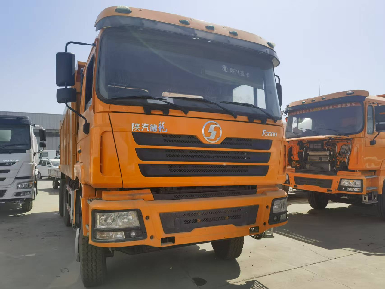 Shacman F3000 6*4 Dump truck - מזהיר: תמונה 2 Shacman F3000 6*4 Dump truck - מזהיר: תמונה 2