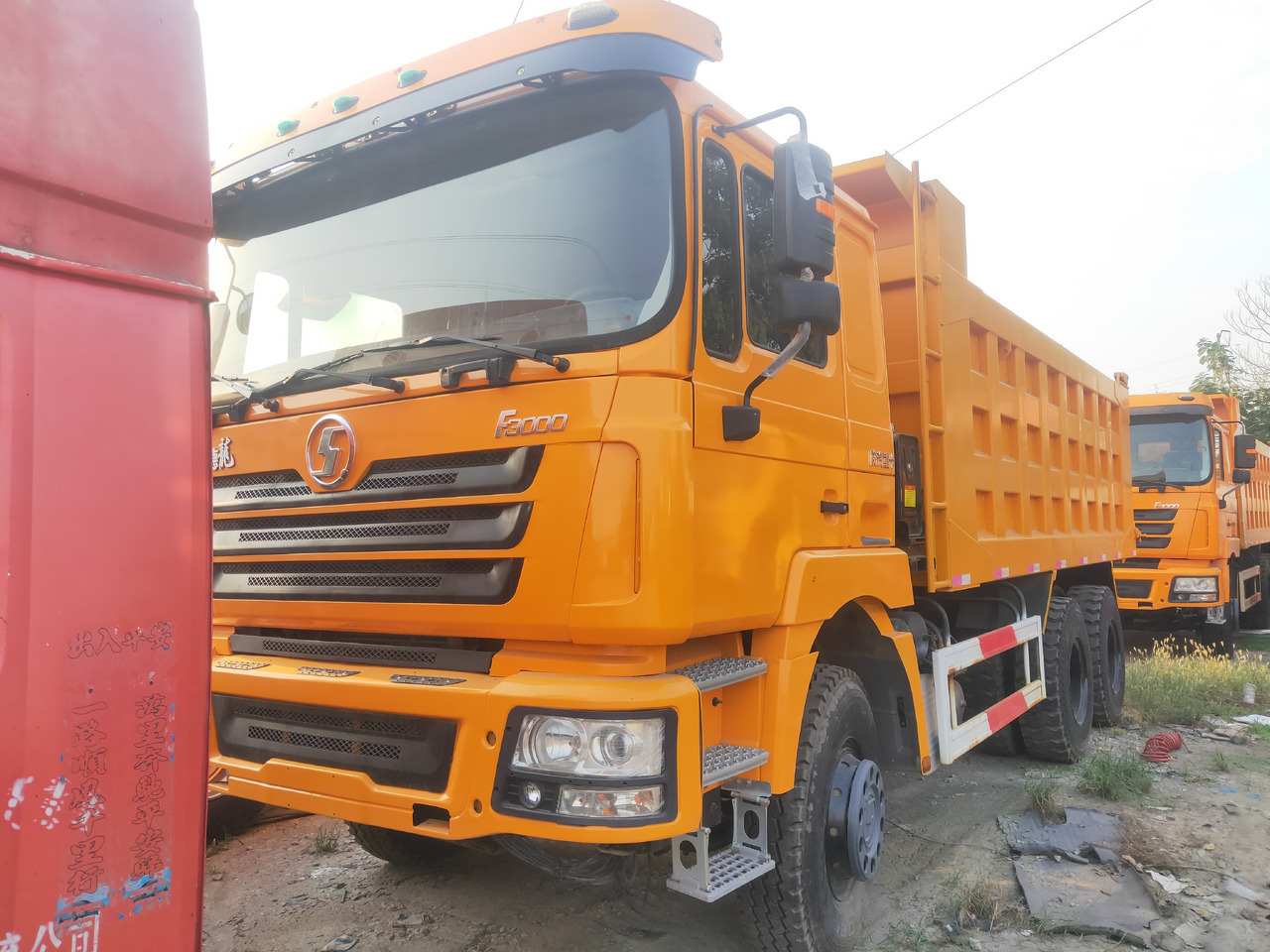 Shacman F3000 6*4 Dump truck - מזהיר: תמונה 5 Shacman F3000 6*4 Dump truck - מזהיר: תמונה 5