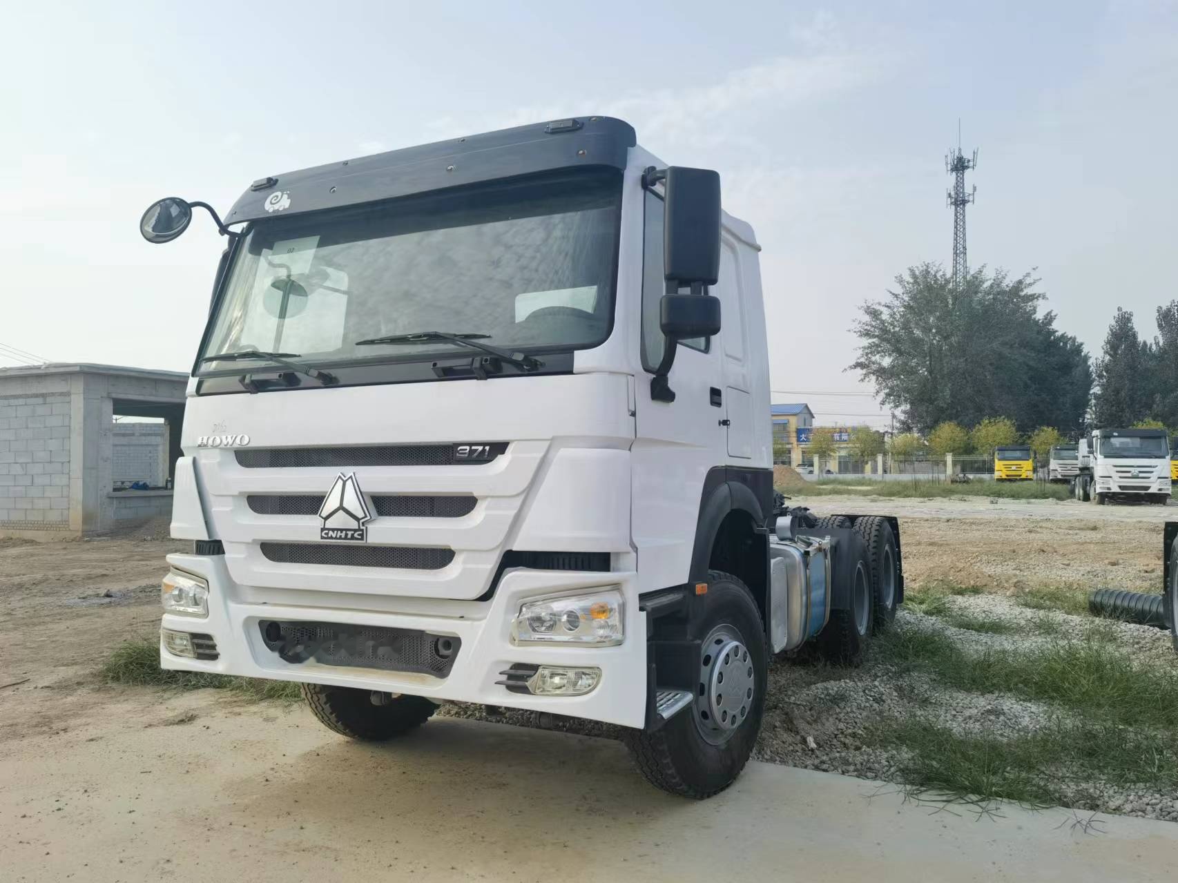 Sinotruk HOWO 371 Tractor - יחידת טרקטור: תמונה 4 Sinotruk HOWO 371 Tractor - יחידת טרקטור: תמונה 4