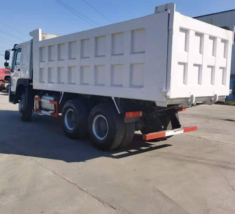 Sinotruk HOWO 6*4 Dump truck - מזהיר: תמונה 2 Sinotruk HOWO 6*4 Dump truck - מזהיר: תמונה 2