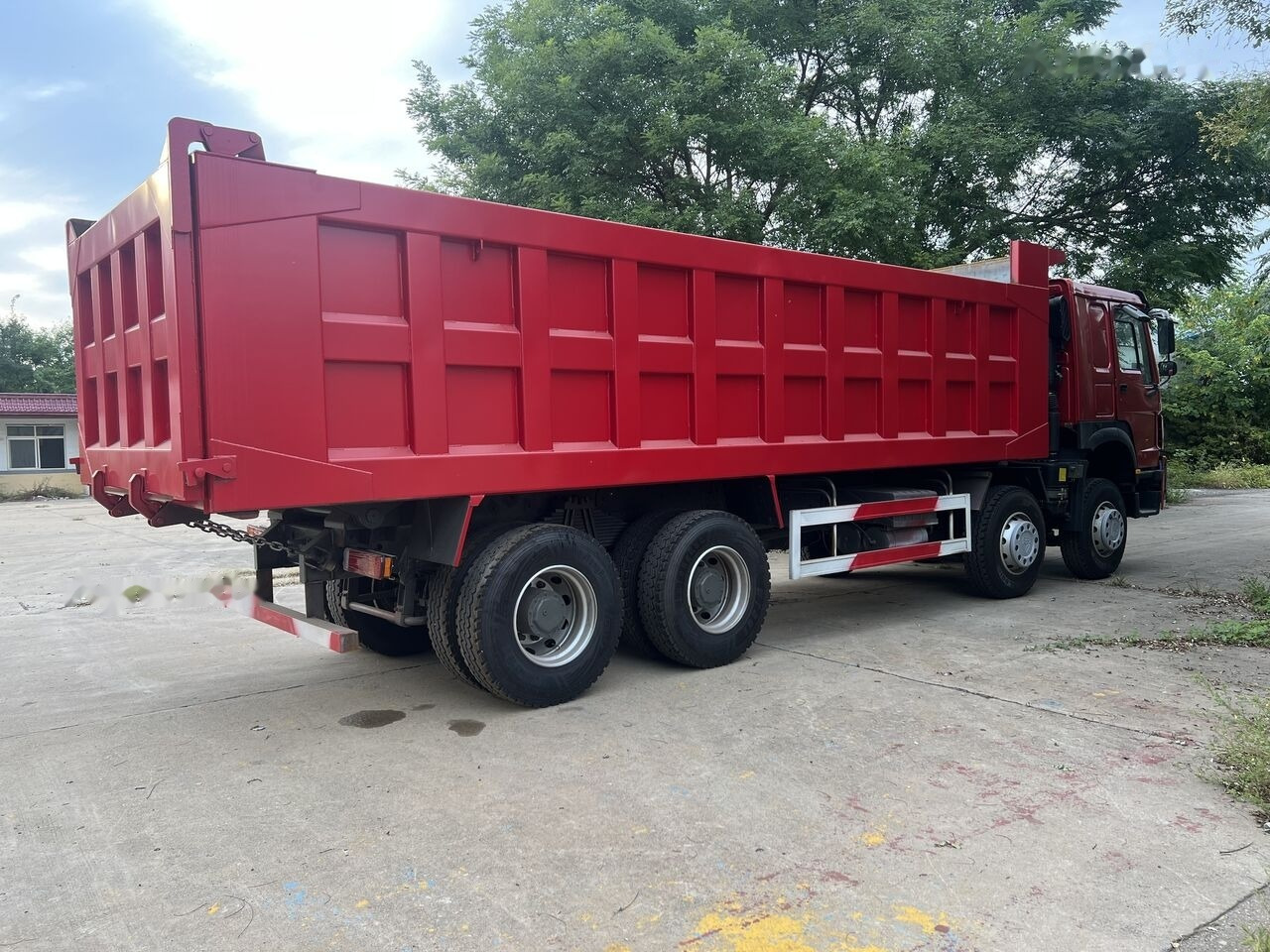 Sinotruk HOWO 8*4 Dump truck - מזהיר: תמונה 2 Sinotruk HOWO 8*4 Dump truck - מזהיר: תמונה 2