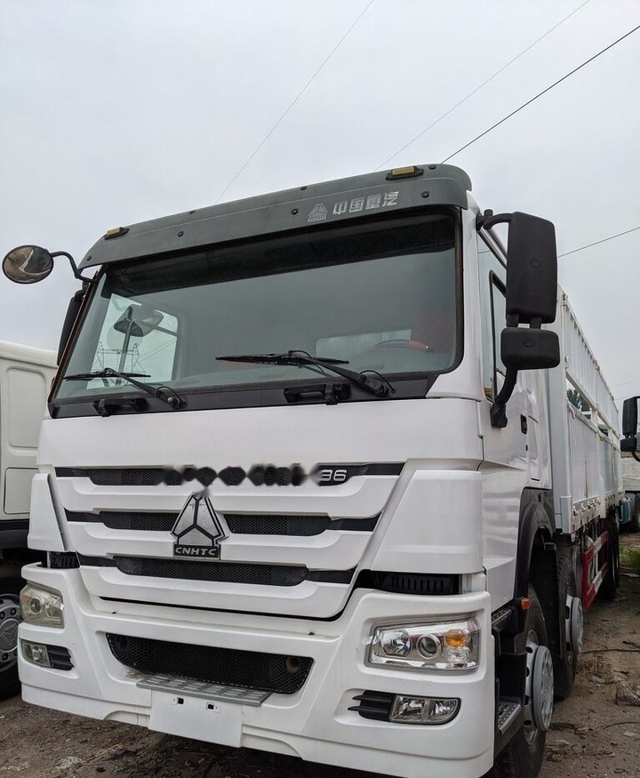 Sinotruk HOWO 8*4 Fence Truck - משאית צד נופל/ שטוחה: תמונה 2 Sinotruk HOWO 8*4 Fence Truck - משאית צד נופל/ שטוחה: תמונה 2