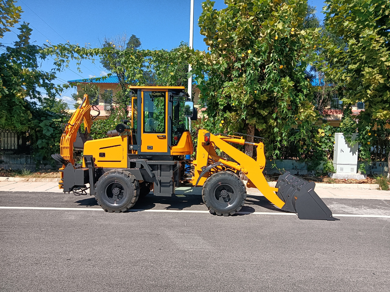 VDTE VZT10-20 New - מחפרון: תמונה 3 VDTE VZT10-20 New - מחפרון: תמונה 3