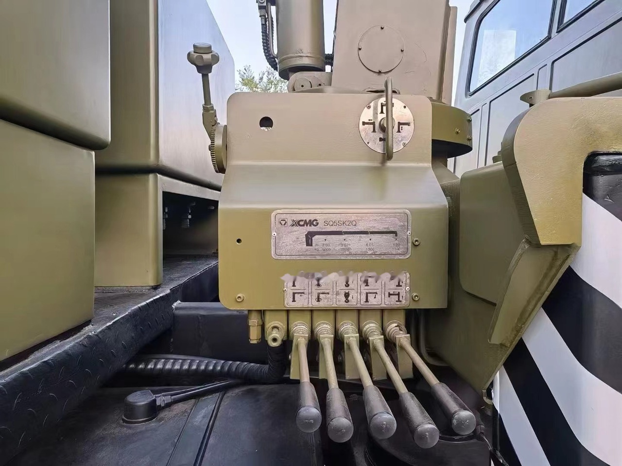 XCMG - עגורן נייד: תמונה 4 XCMG - עגורן נייד: תמונה 4