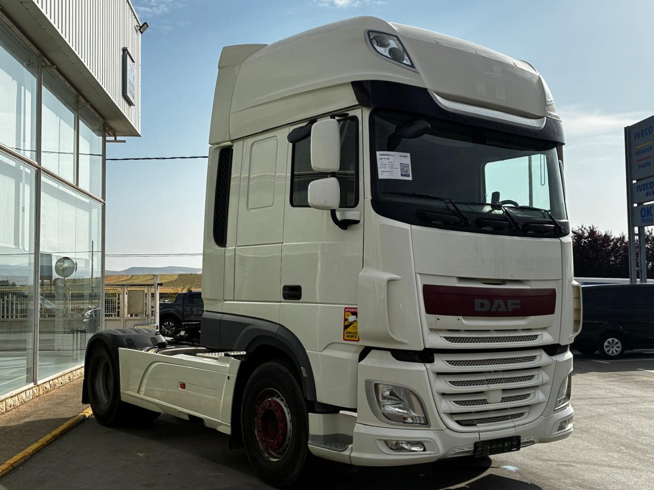 Cabeza Tractora DAF 480 SUPER SPACE CAB AUTOMATICA CON INTARDER - יחידת טרקטור: תמונה 3 Cabeza Tractora DAF 480 SUPER SPACE CAB AUTOMATICA CON INTARDER - יחידת טרקטור: תמונה 3
