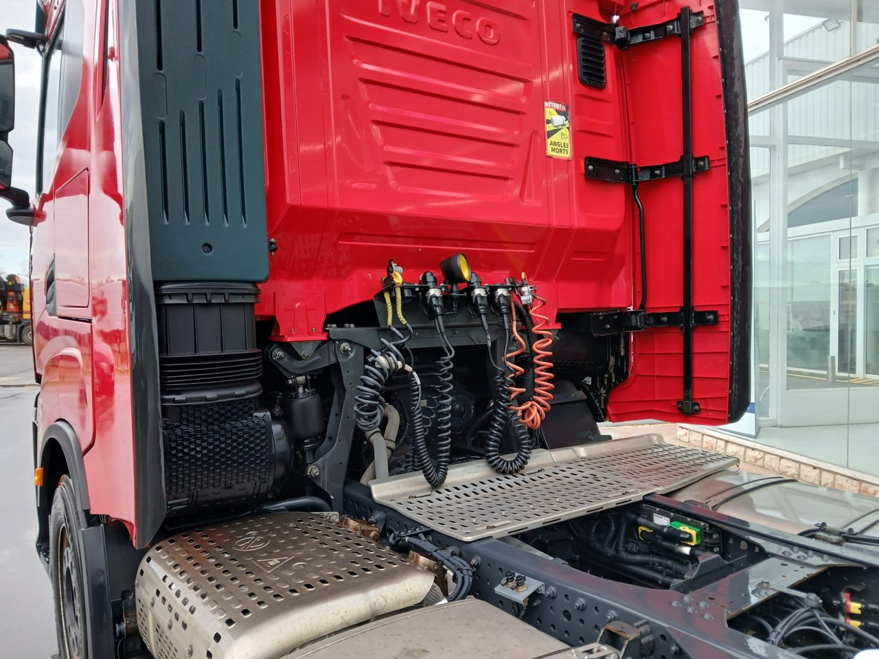 Cabeza Tractora IVECO 460 AUTOMATICO CON INTARDER - יחידת טרקטור: תמונה 5 Cabeza Tractora IVECO 460 AUTOMATICO CON INTARDER - יחידת טרקטור: תמונה 5
