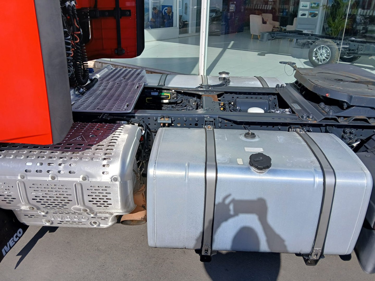 יחידת טרקטור Cabeza Tractora IVECO 460 AUTOMATICO CON INTARDER: תמונה 6